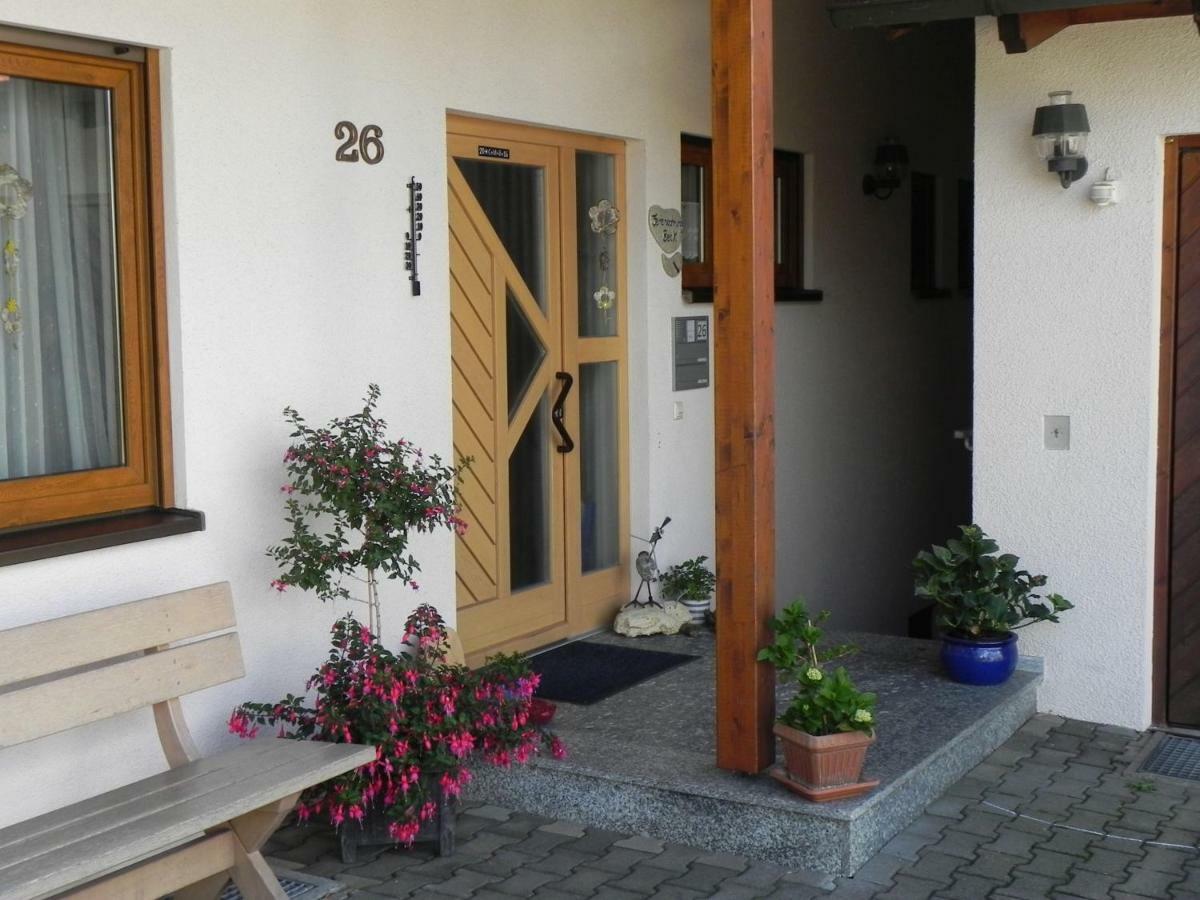 Ferienwohnung Beck มึนซิงเงน ภายนอก รูปภาพ